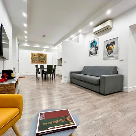 La Corte At The Colosseum Apartment *